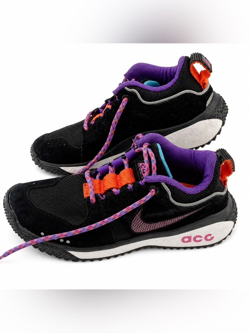Nike ACG Dog Mountain Shoes,Women’s,Black With Multicolor. Size- 5.5